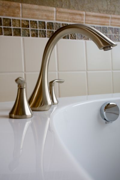 Cost of Bathtub Faucet Repair in Dover